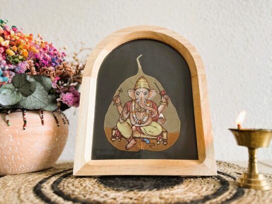 Pintura Ganesha sobre hoja