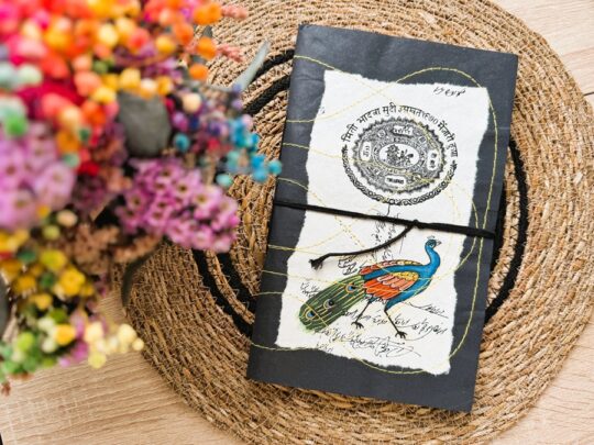 Libreta pavo real 1